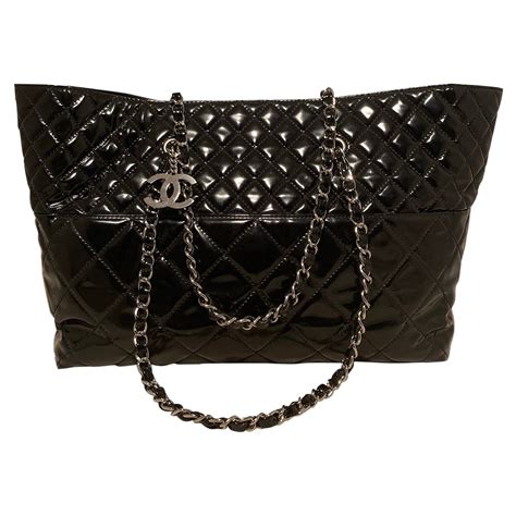 sacs fourre-tout chanel|chanel sacs.